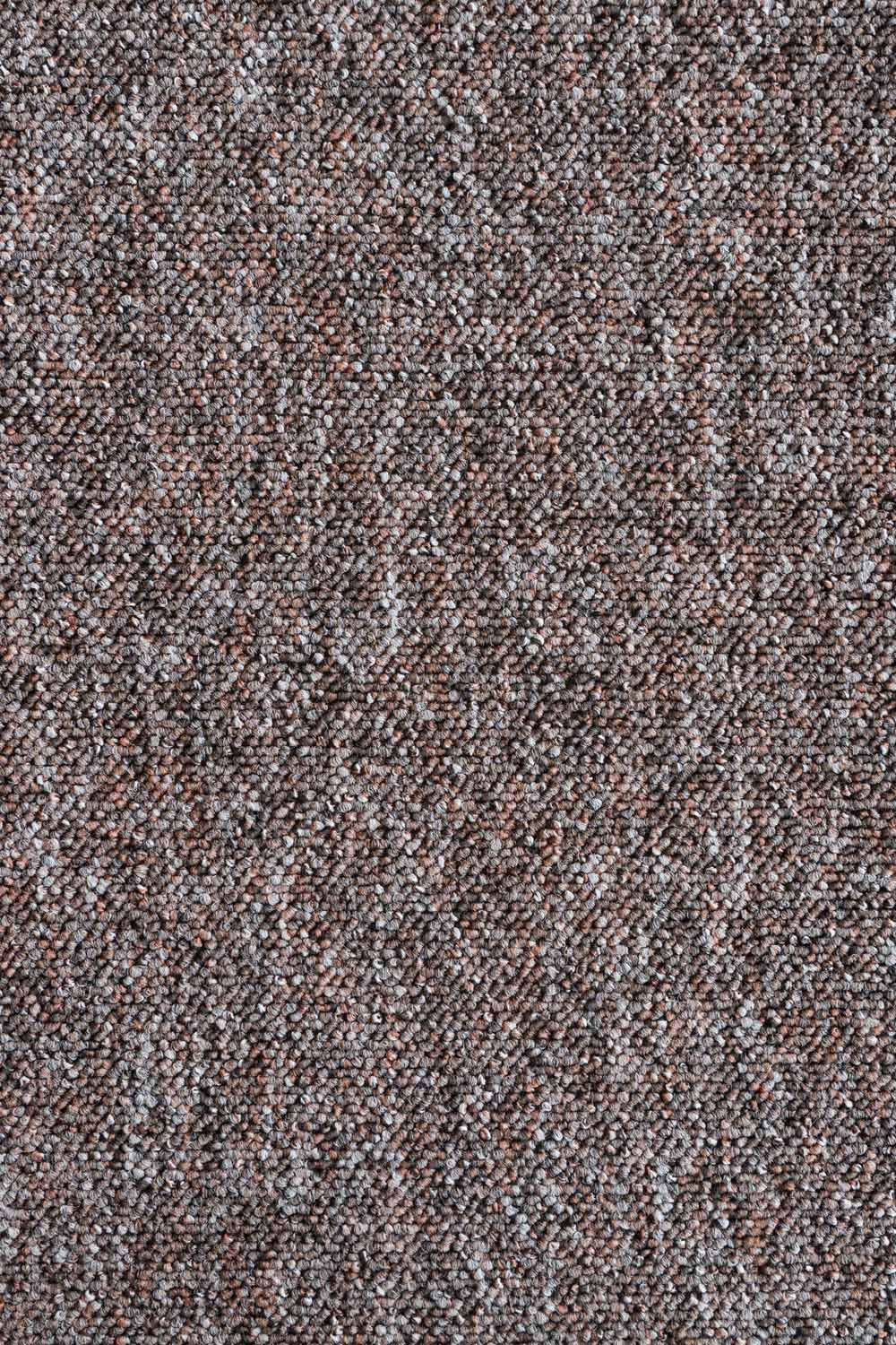 Metrážny koberec BINGO 6810 500 cm